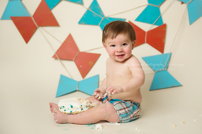 www.amyblanchardphotography.com cake smash omaha