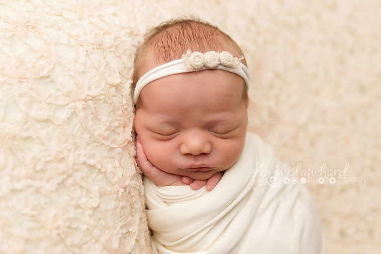 Omaha Newborn Photographer 