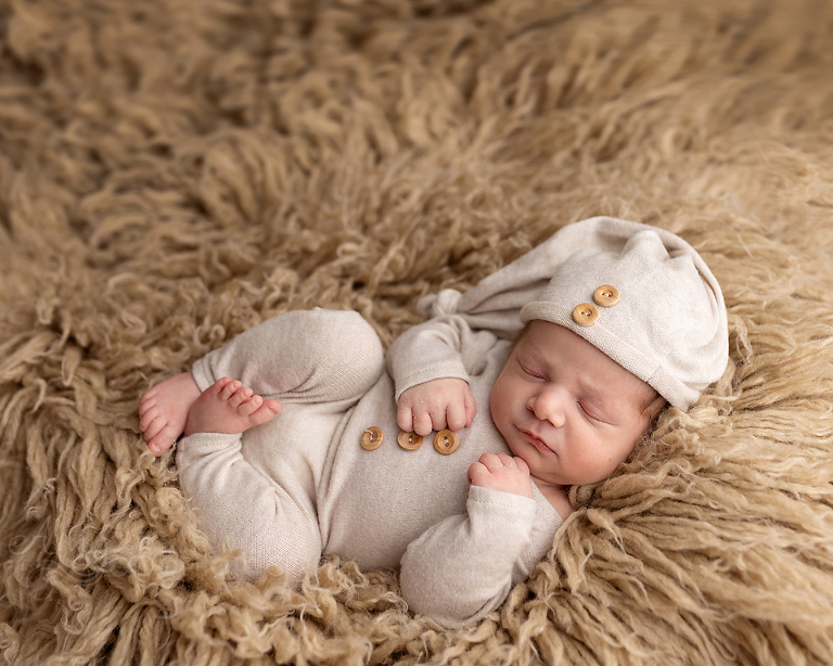 Omaha Nebraska Bennington Photographer Baby Newborn Best of Omaha